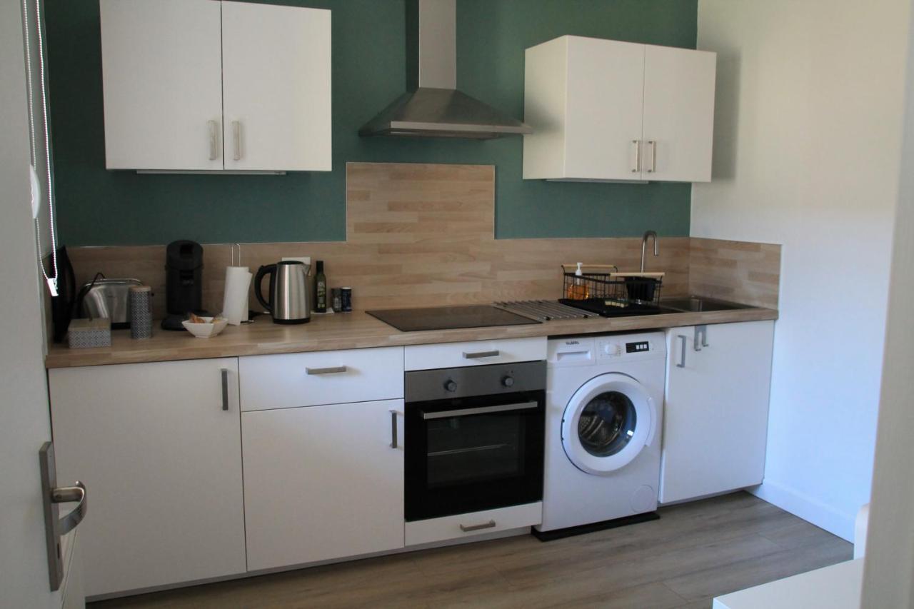 Besancon Appartement T2 Sur Cour Interieure Proximite Gare Bagian luar foto